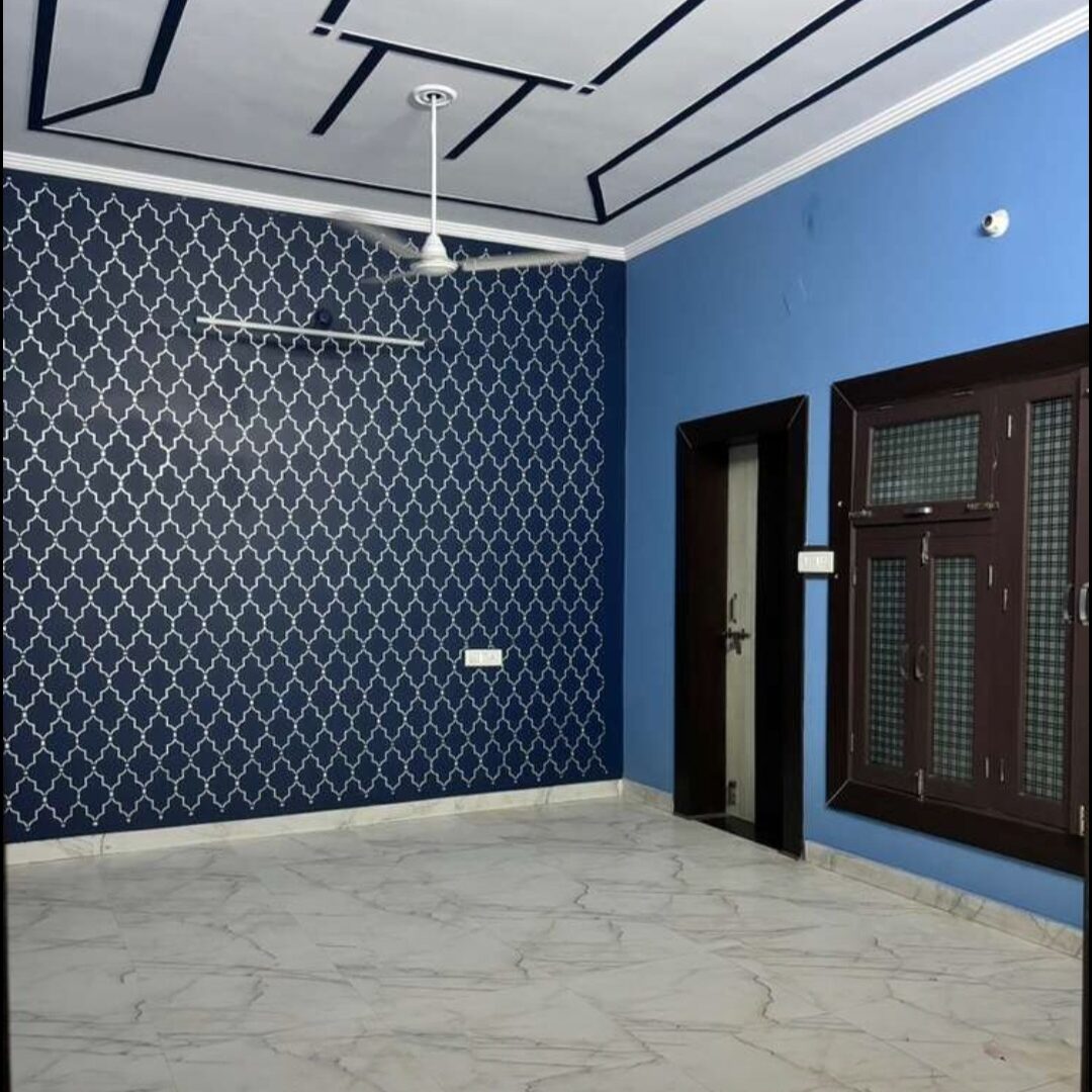 Room on rent
