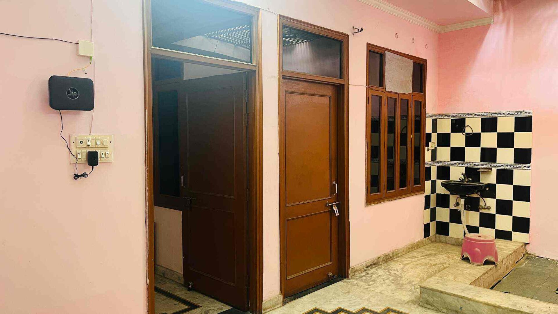 2bhk Room for rent