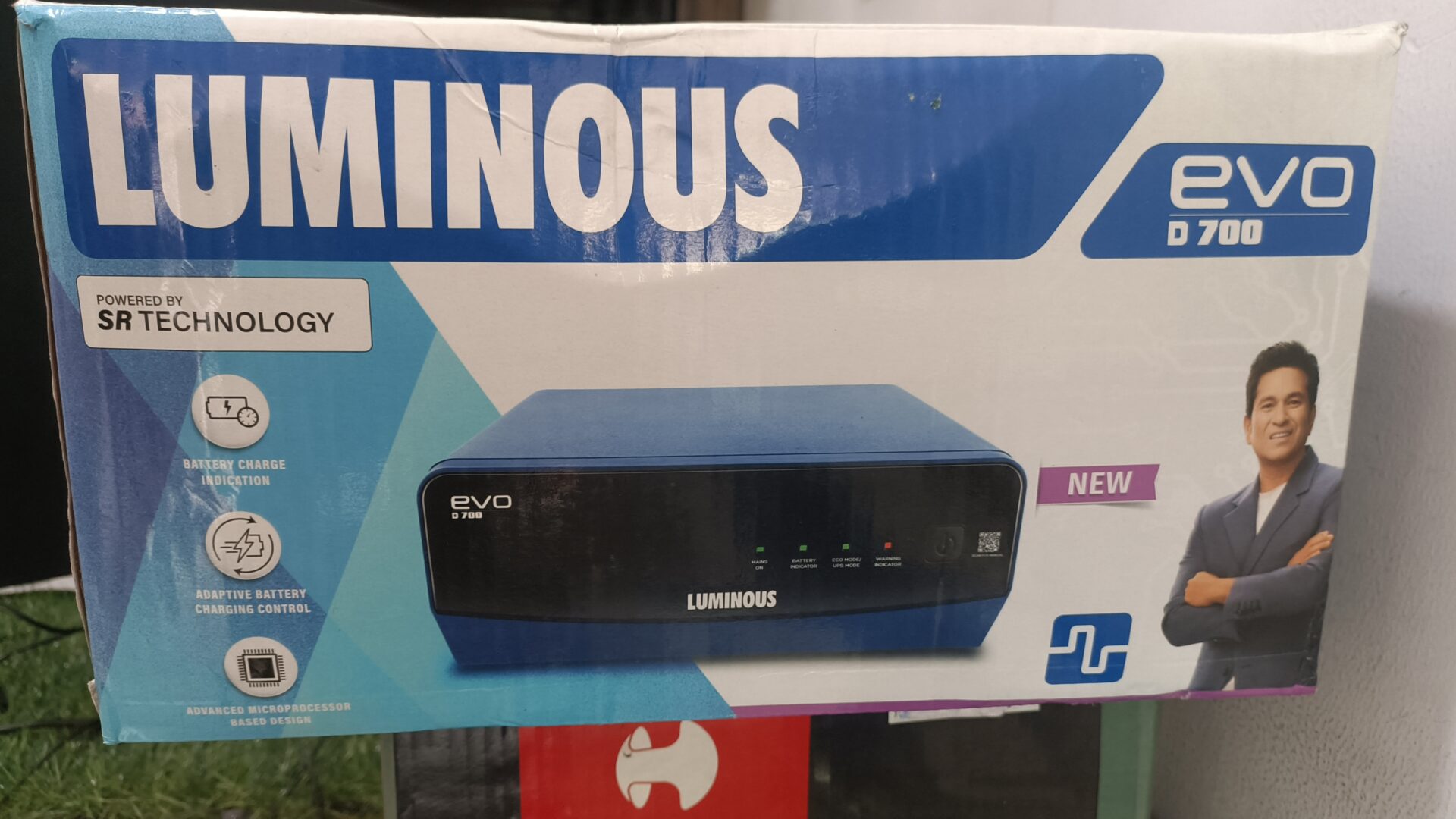 Luminous 700VA
